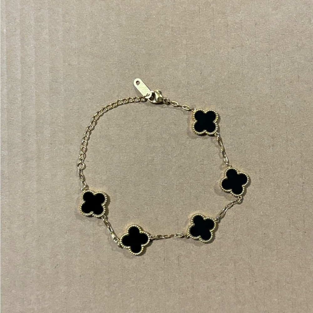 18K Gold Plated Flower Bracelet